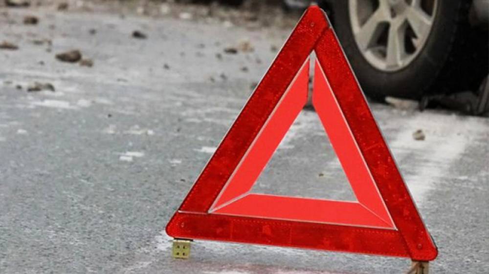 Водитель «Газели» разбился в лобовом ДТП с фурой на трассе в Воронежской области