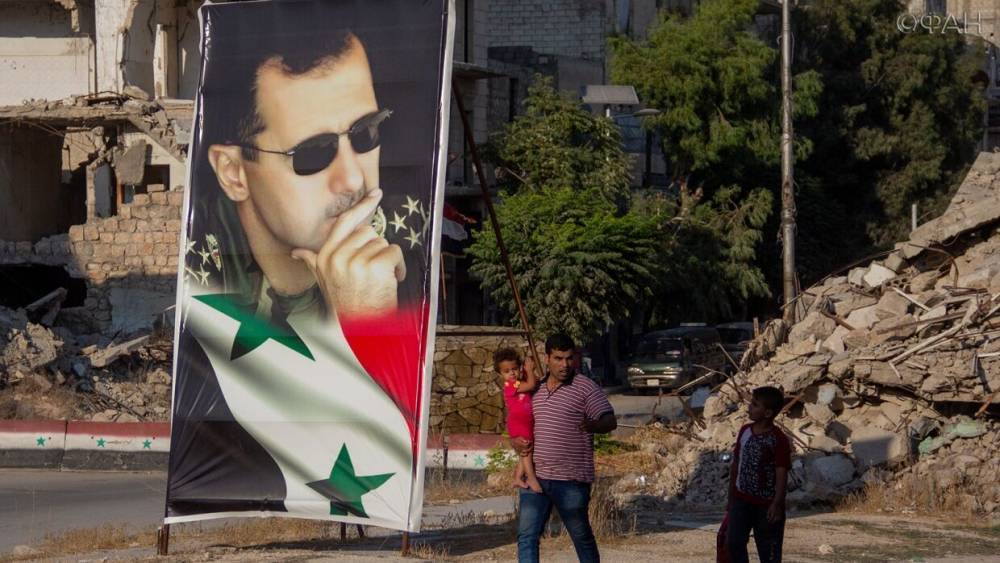 Жители Хасаки блокируют военные конвои США, выступая в поддержку Башара Асада