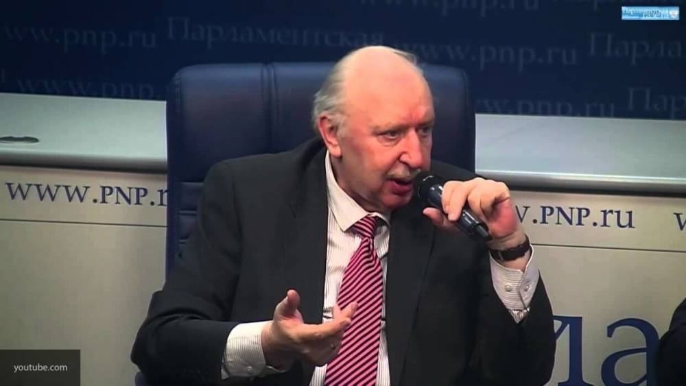Эксперт Масленников: структурные реформы экономики исключат "ловушку 2022 года" для РФ
