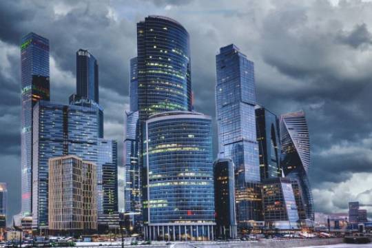 80% предприятий Москвы уже начали работать в штатном режиме