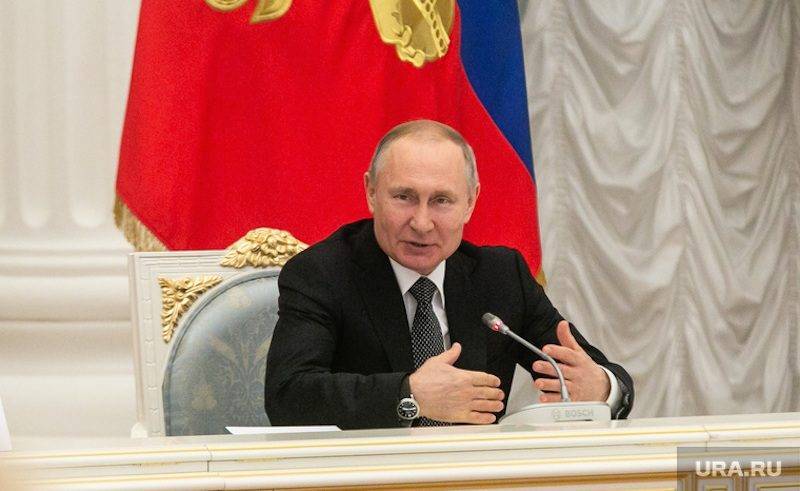 Эмоциональный Путин: похвала Мишустину и другие проявления чувств президента
