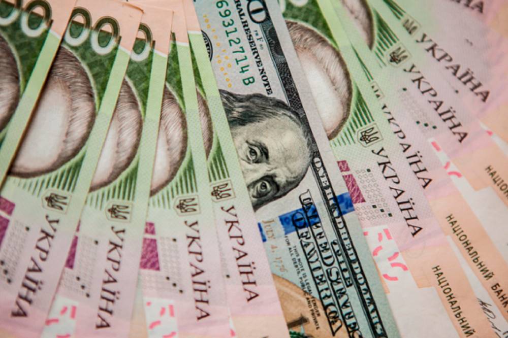 В мае украинцы продали наличной валюты почти на $50 млн больше, чем купили