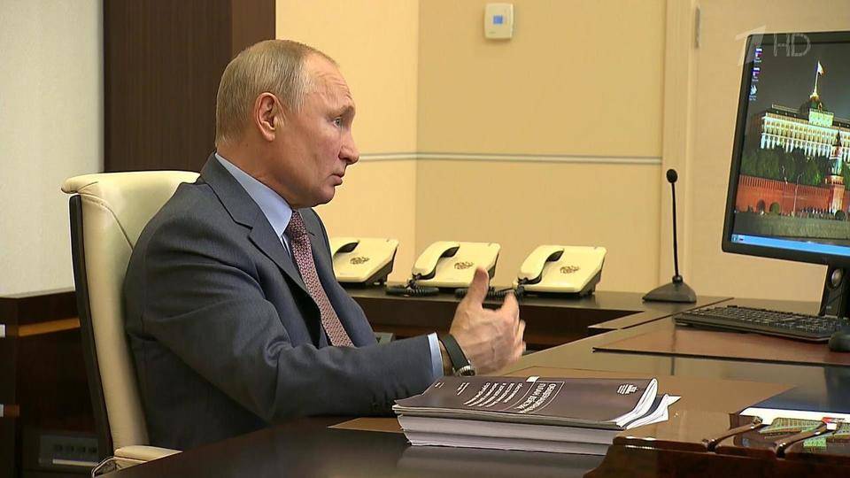 Владимир Путин обсудил план по восстановлению российской экономики с Михаилом Мишустиным