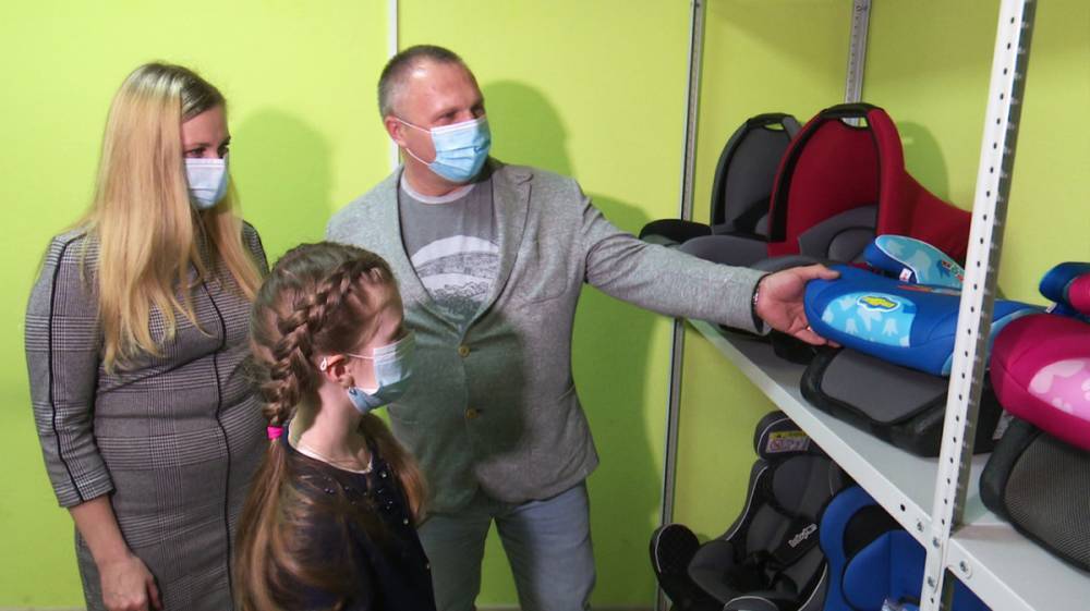 В Воронеже начали бесплатно давать в аренду детские автокресла