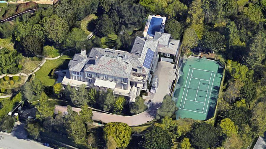 Илон Маск продал дом в Лос-Анджелесе за $29 млн