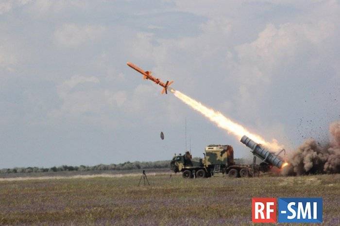 Украина впервые испытала крылатые ракеты "Нептун" с боевой частью