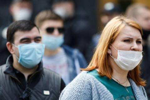 В Украине за сутки зафиксировали 681 случай заражения коронавирусом: статистика заболеваемости идет на спад