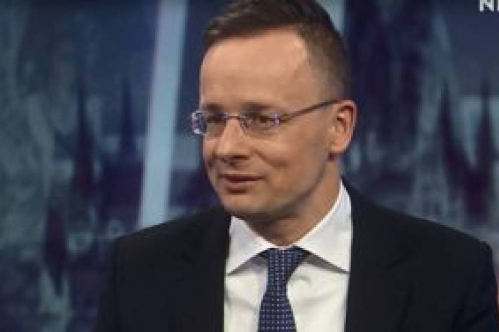 Глава МИД Венгрии планирует посетить Украину по дороге в Москву