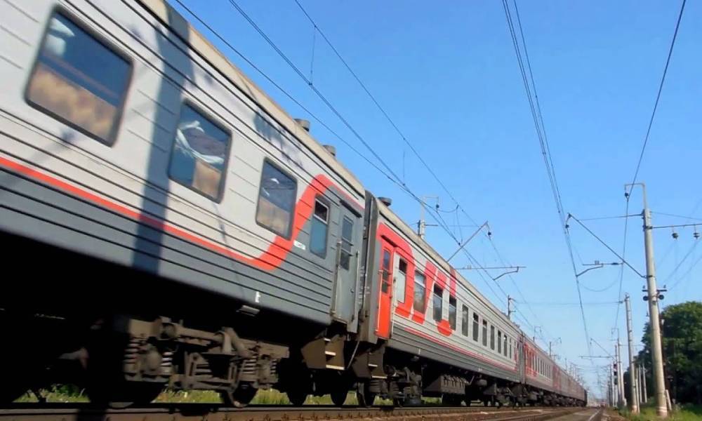 «РЖД» возвращает десятки отмененных поездов