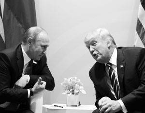 Болтон сравнил Путина и Трампа