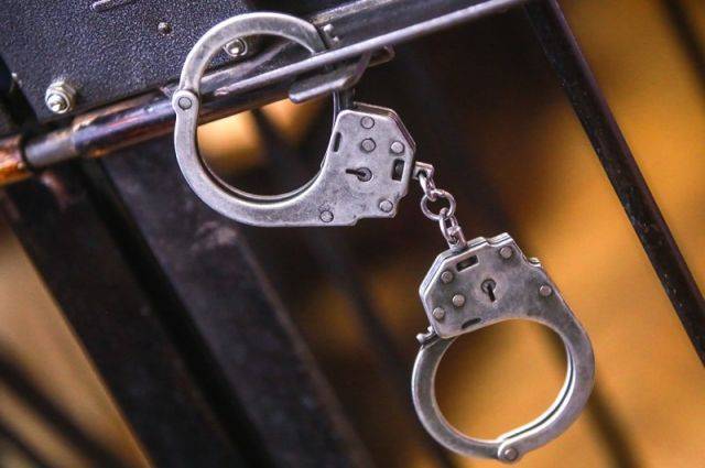 Подозреваемый в госизмене полицейский из Курской области арестован