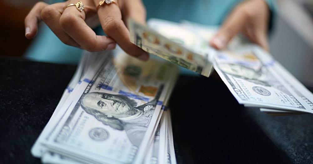 Доллар и евро дорожают: курсы Нацбанка и в обменниках 24 и 25 июня
