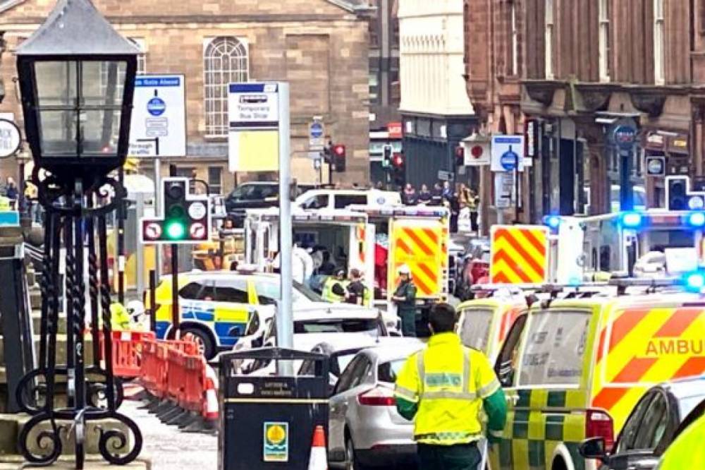 Мужчина напал на людей в Глазго: трое человек погибли