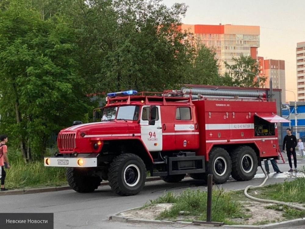 В Сети появились кадры с места взрыва и пожара на северо-востоке Москвы