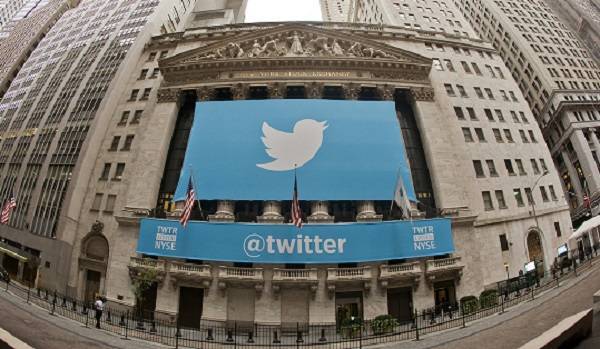 На фоне скандала с Трампом Twitter меняет главу совета директоров