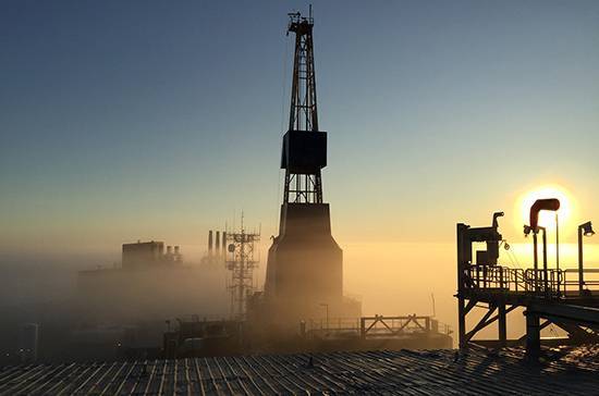 Цена нефти Brent поднялась выше $40 впервые за три месяца