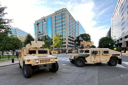 Военные в Пентагоне раскритиковали Трампа за введение войск в бунтующие города