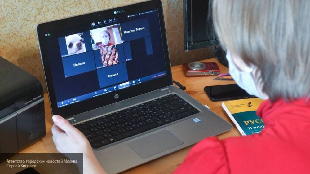 Учителя в Москве провели более 9 млн онлайн-уроков за все время дистанционного обучения