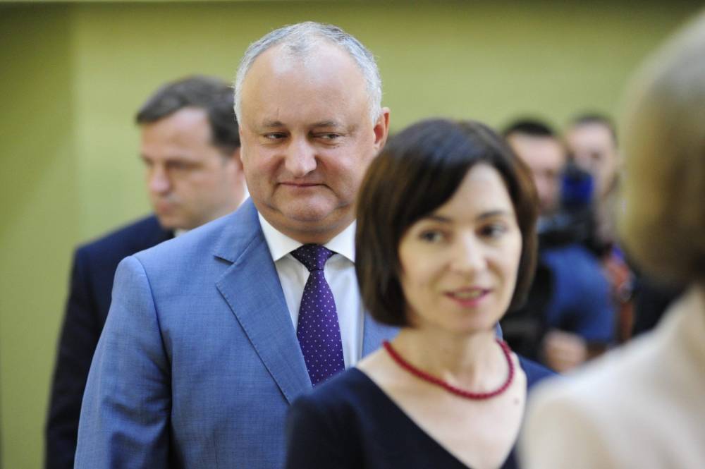 Молдавская оппозиция настаивает на досрочных выборах парламента