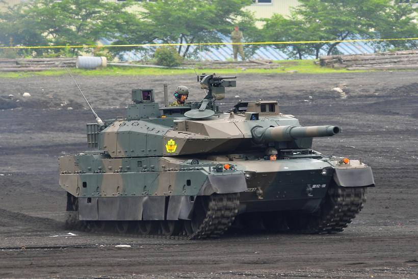 В Японии продемонстрировали танк четвёртого поколения Type-10