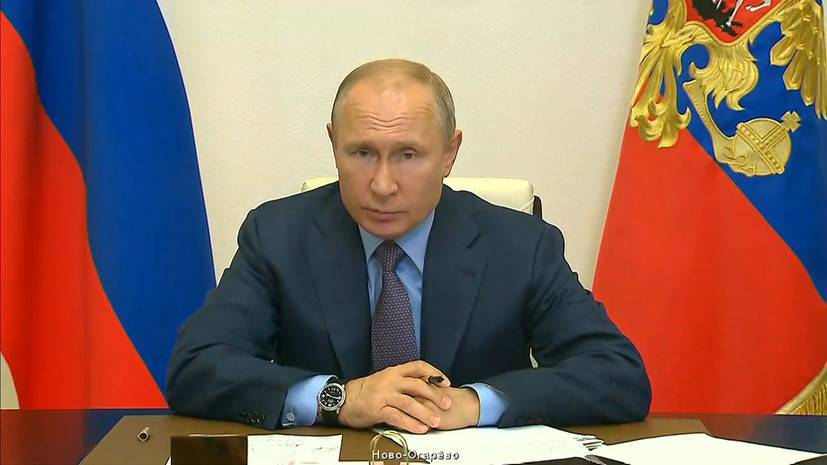 «Будем узнавать о ЧС из соцсетей, что ли?»: Путин возмутился несвоевременным докладом о разливе топлива в Норильске
