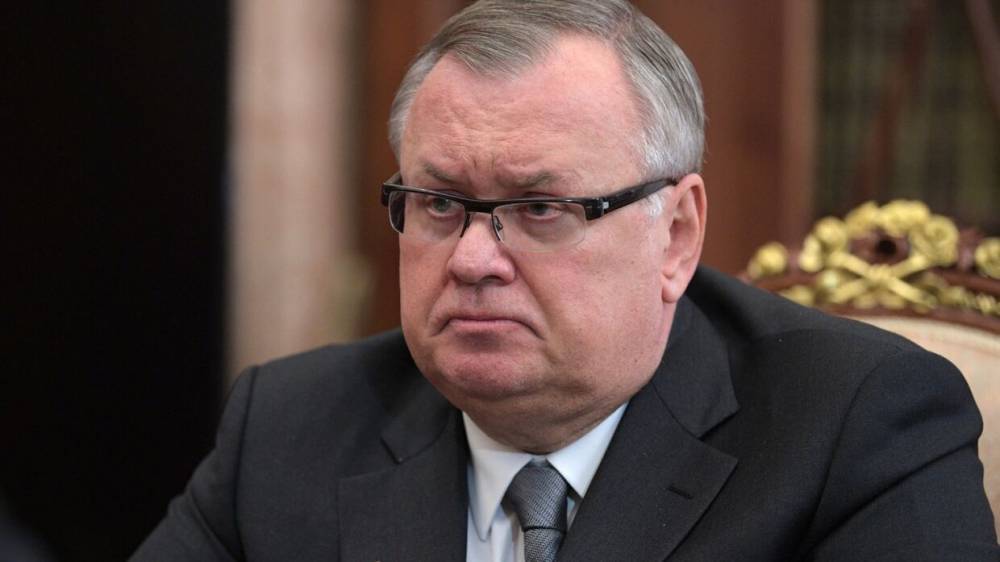 Глава ВТБ оценил уровень закредитованности россиян