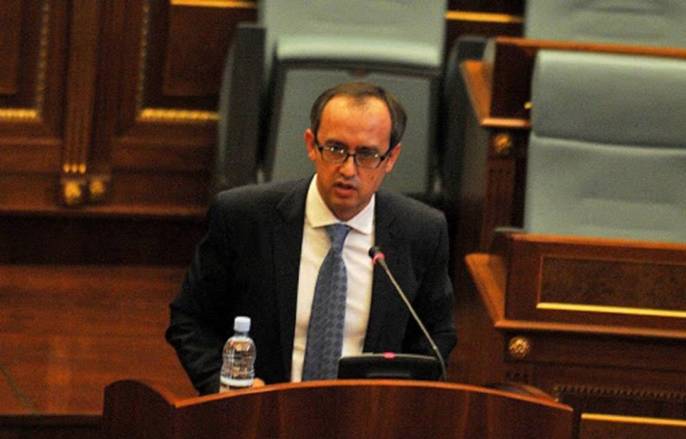 В новое «правительство» Косово вошли два сербских министра