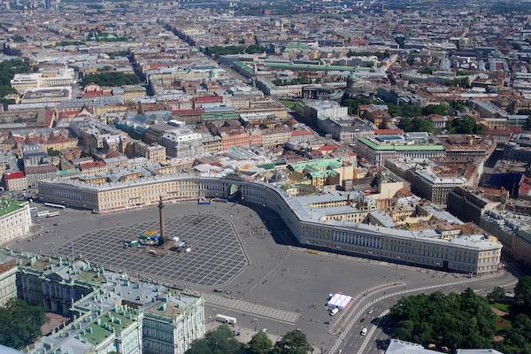 Срок целевой аренды земельных участков могут увеличить в Петербурге