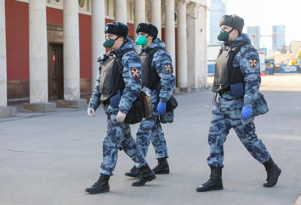 Росгвардейцы в Москве задержали мужчину, находящегося в федеральном розыске