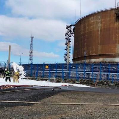 С территории разлива горючего в Норильске откачано более 100 тонн нефтепродуктов