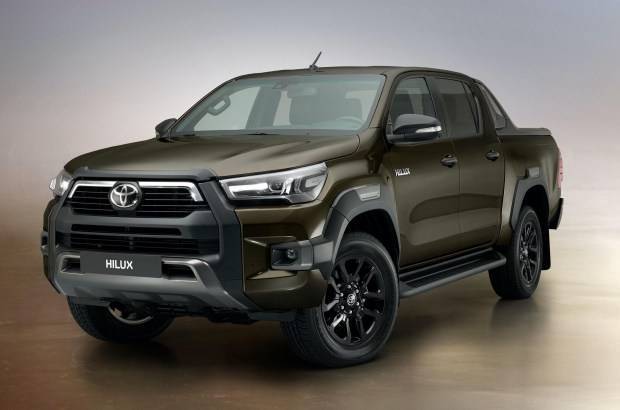 Обновленная Toyota Hilux: улучшения по всем фронтам