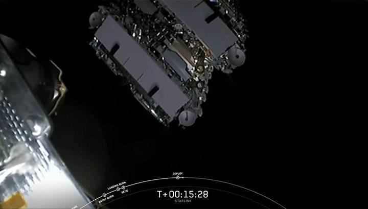 Falcon-9 вывел на орбиту 60 спутников Starlink, а его первая ступень вернулась на Землю
