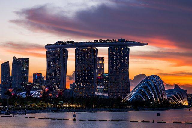 В Сингапуре на выплаты населению в связи с пандемией выделили $2,5 млрд