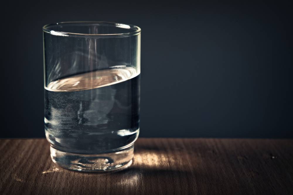 Эксперты назвали водопроводную воду в столице пригодной для питья
