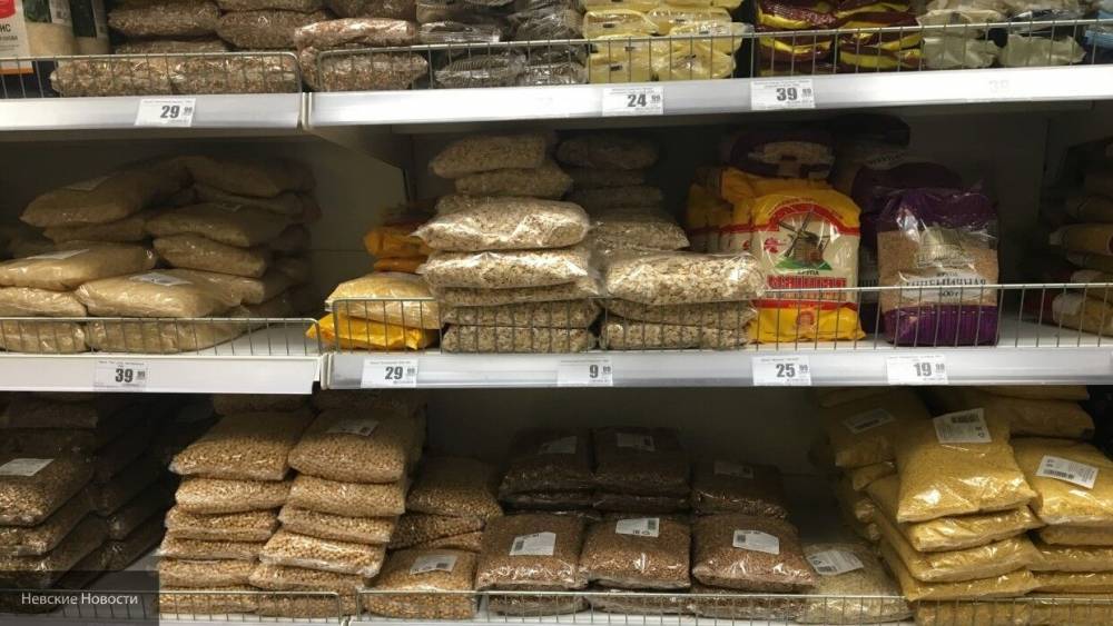 Росстат сообщил об изменении цен на гречку и рис