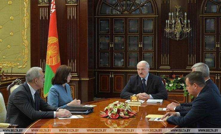 Лукашенко рассматривает предложения по новому составу правительства
