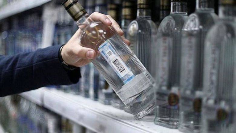 Россияне начали отдавать предпочтения алкоголю в большой таре