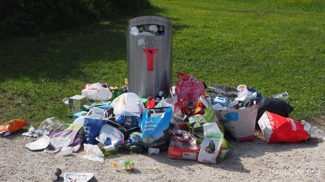 Гила Гамлиэль - Муниципалитеты получат дотации на борьбу с мусором - isralove.org