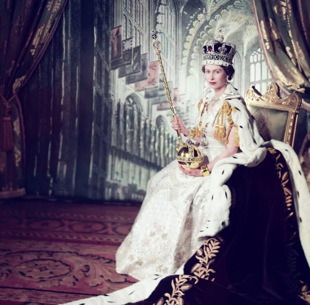 Опубликовано фото Елизаветы II в день ее коронации