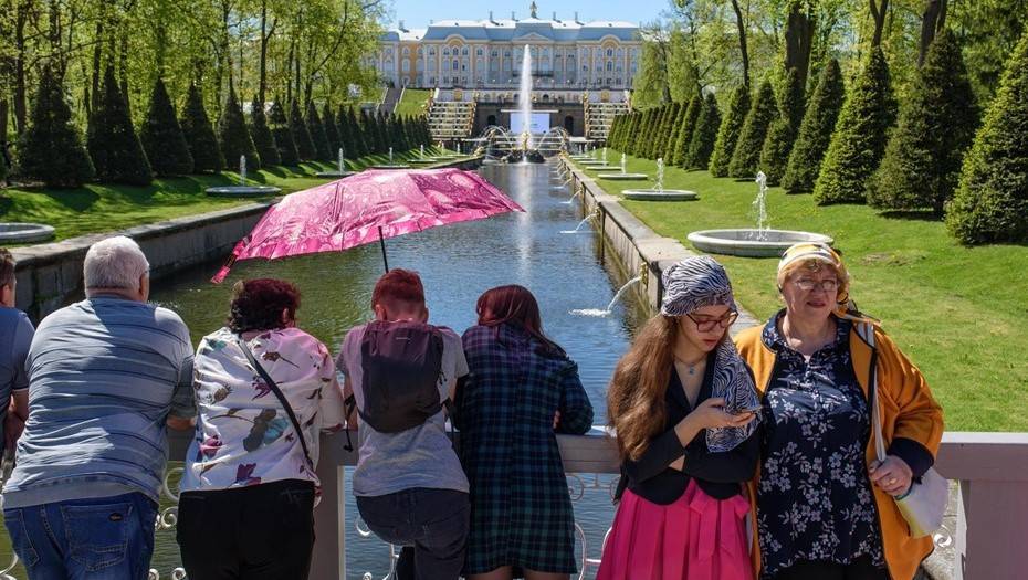 Беглов назвал условие возобновления внутреннего туризма в Петербурге