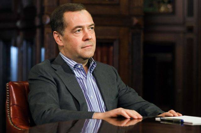 Медведев переизбран на пост главы попечительского совета фонда «Сколково»