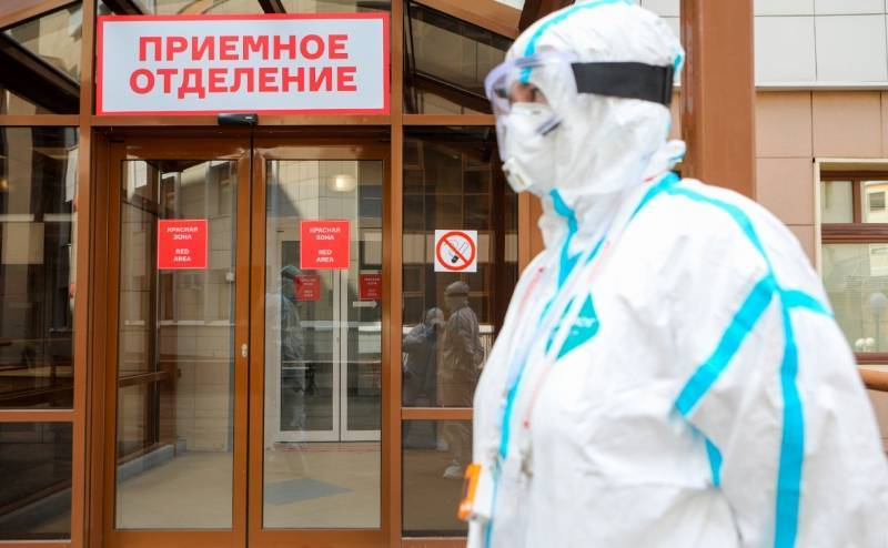 В России, по официальным данным, за сутки скончались 169 человек с коронавирусом