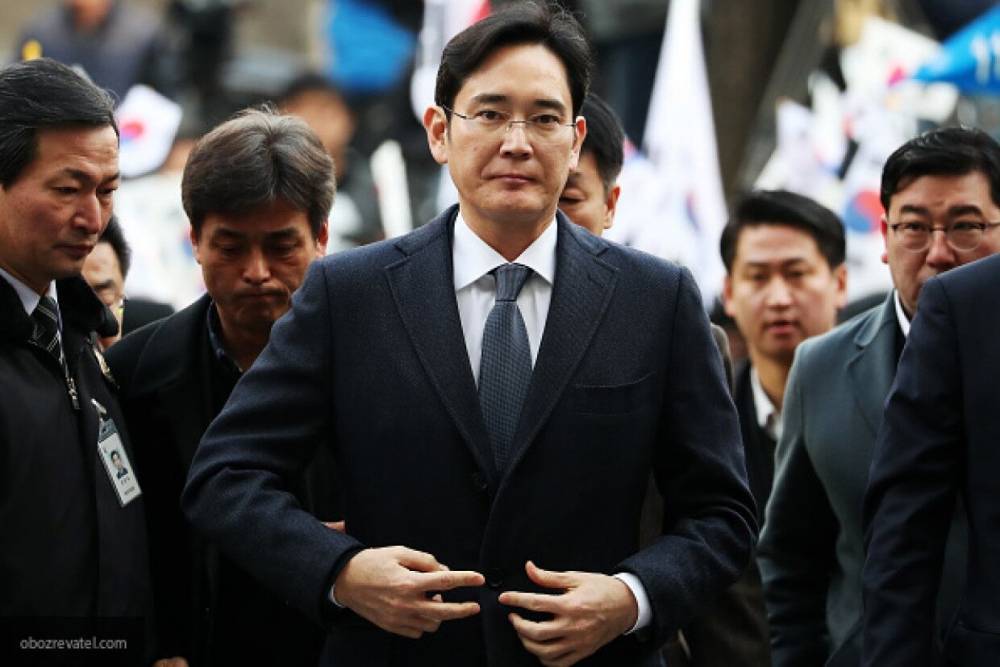 Прокуратура Южной Кореи собирается арестовать главу Samsung