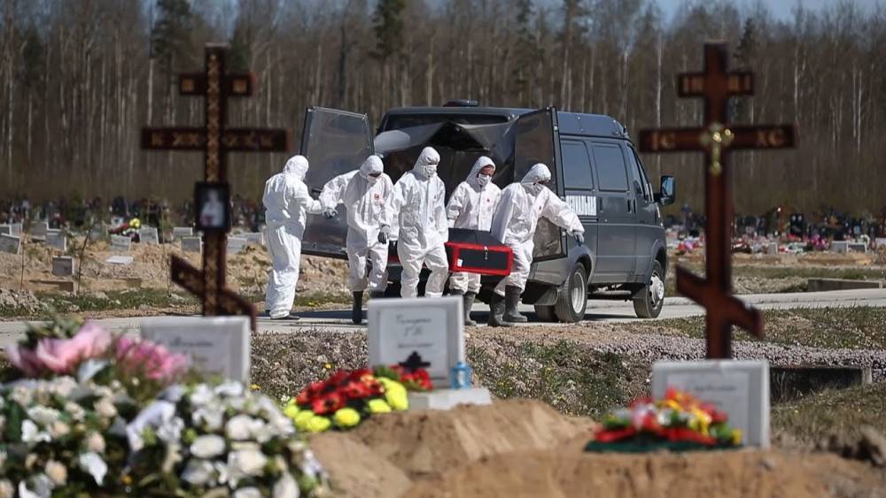 В Алтайском крае число умерших от COVID сократили почти вдвое