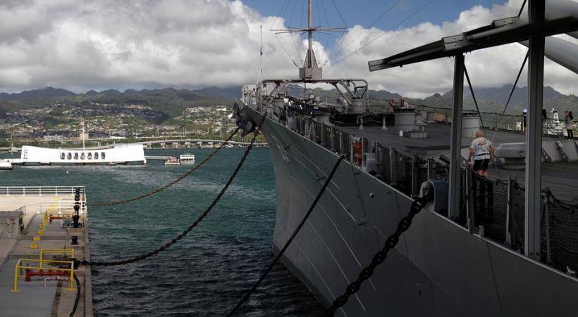 Корабли ВМФ взяли под охрану еще два суда для достройки “Северного потока-2”