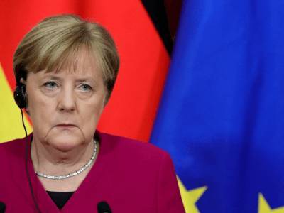 Меркель хочет, чтобы вакцина от коронавируса была доступна во всех странах