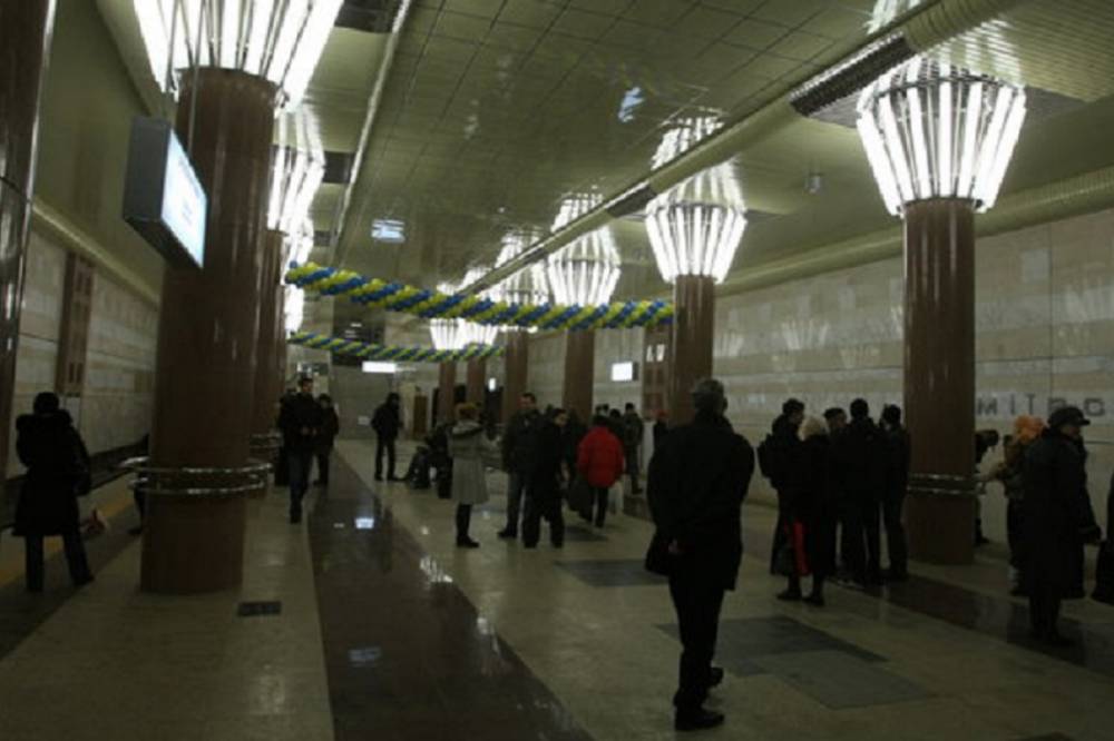 Сотрудники киевского метро рассказали, что произошло с неисправным табло на "Демеевской"