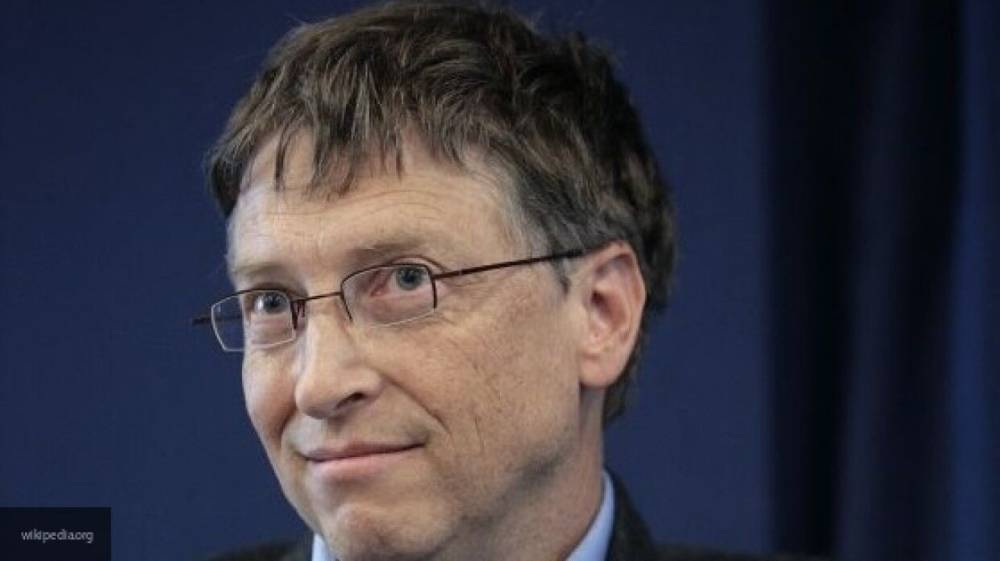 Билл Гейтс опроверг слухи о "чипировании" с помощью вакцины от коронавируса