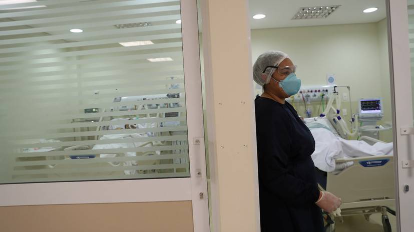 Число случаев заболевания коронавирусом в Бразилии превысило 600 тысяч