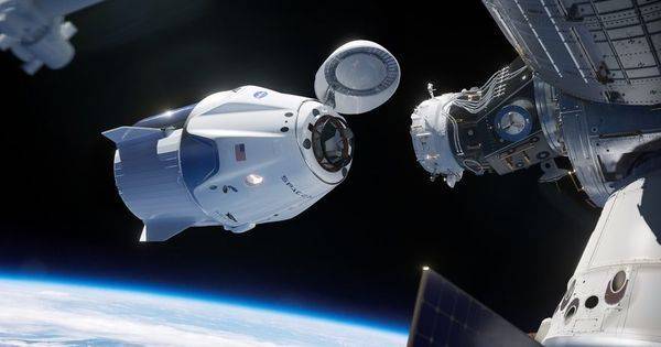 SpaceX разрешили повторно отправлять в космос Crew Dragon
